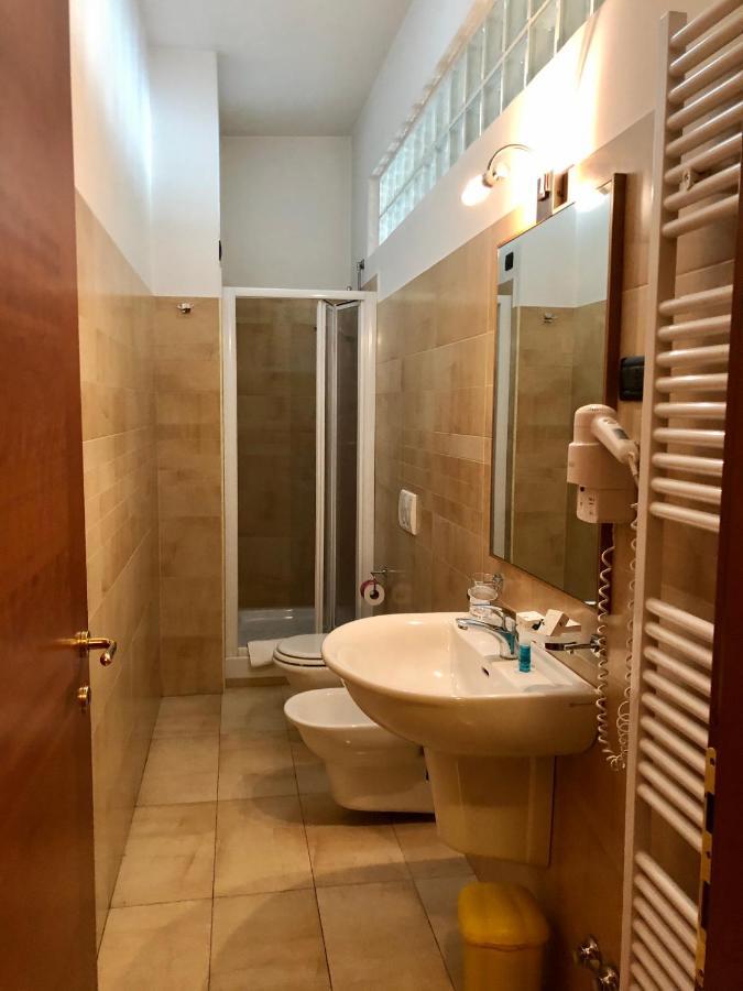Mingone Hotel Ristorante Isola di Liri Luaran gambar