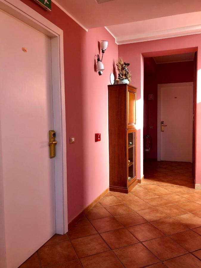 Mingone Hotel Ristorante Isola di Liri Luaran gambar